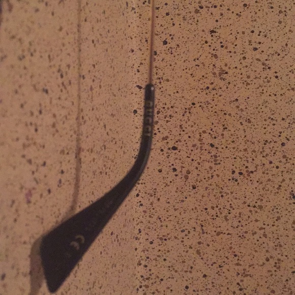 Gucci Aviators w/ D&G wayfarers. Authentic. Hot. - Picture 3 of 6